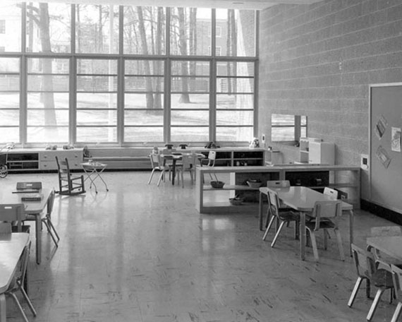 Classroom North Drive 1950